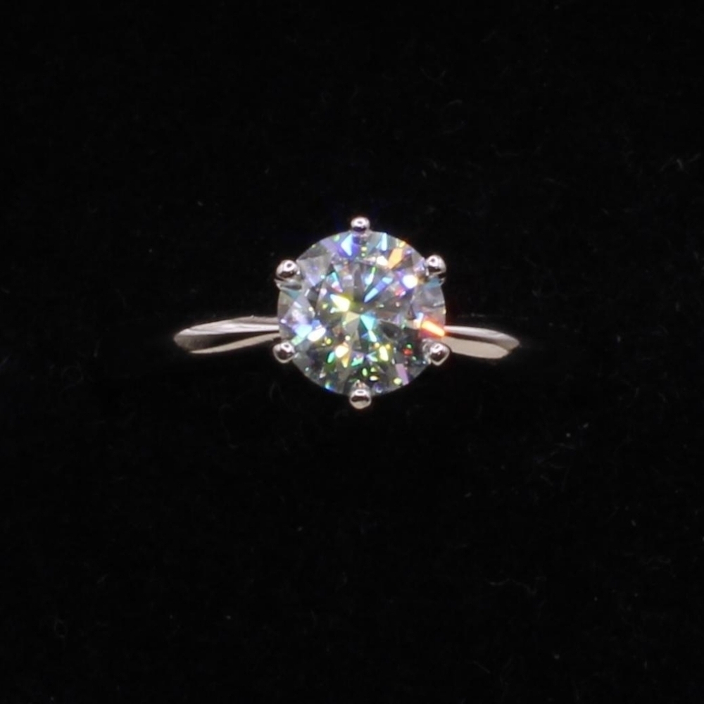 18K White Gold Plated 1 Carat Solitaire Moissanite 925 Silver Engagement… - Picture 3 of 10
